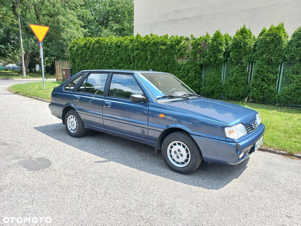 Polonez Caro - 17