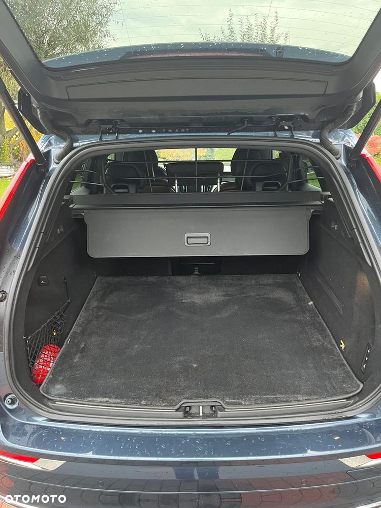 Volvo XC 60 D5 AWD Inscription - 7