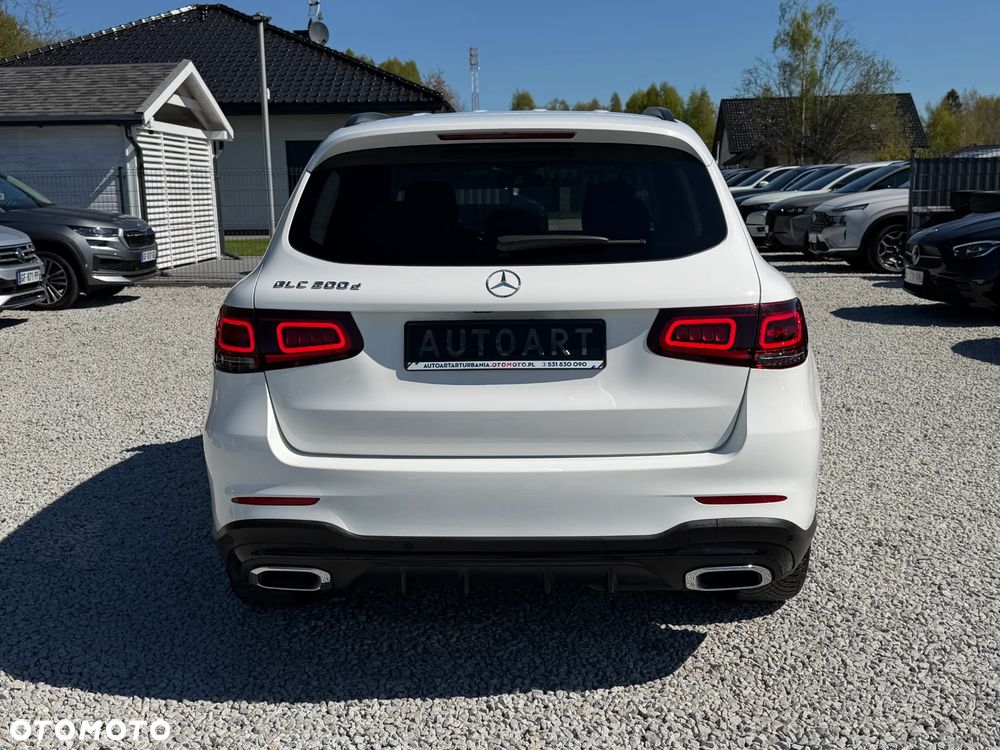 Mercedes-Benz GLC 200 d 4Matic 9G-TRONIC AMG Line - 14