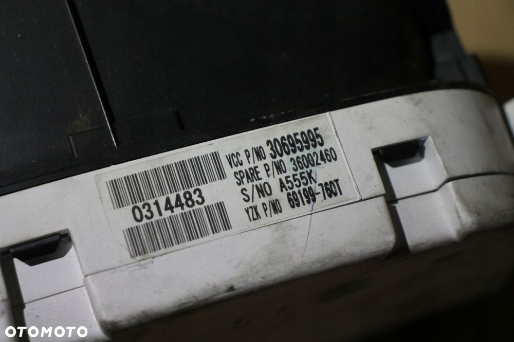 volvo v50 s40 c30 c70 2.0d, 2.4 d5 zegary licznik r design 30695995 - 3