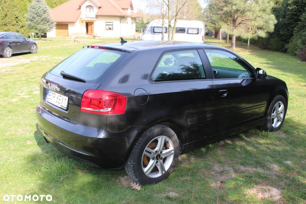 Audi A3 3-drzwiowe 1.4 TFSI Ambiente S tronic - 4