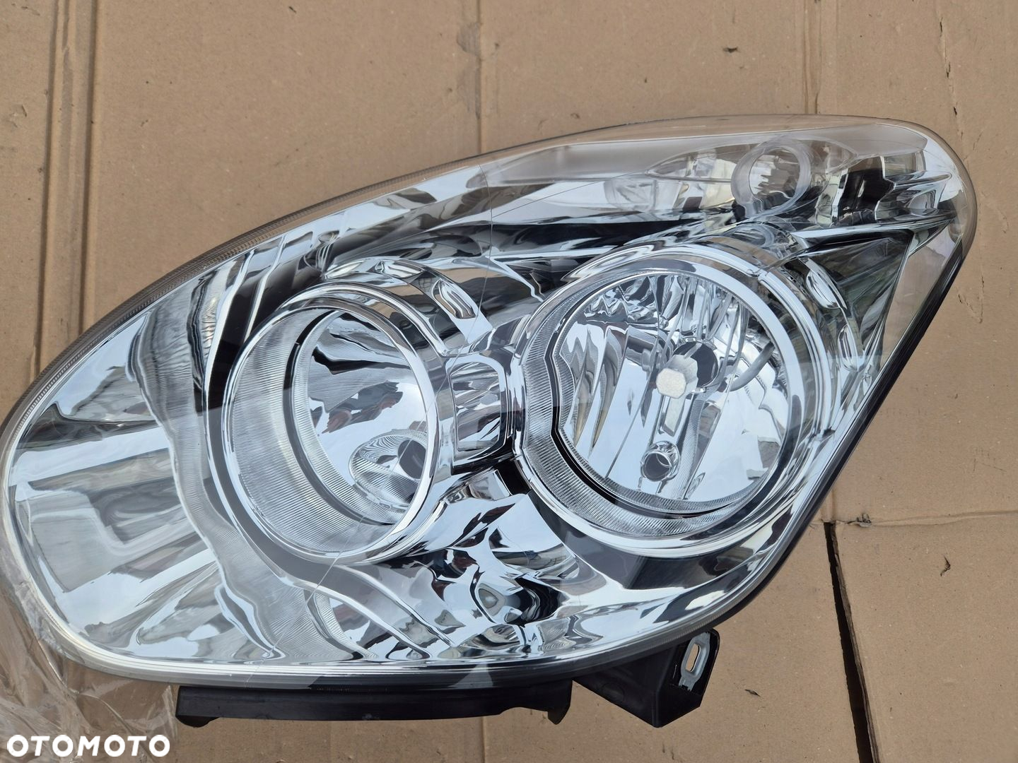 Fiat Doblo lampa lewa.2010-15.Combo 11-. Nowy oryg - 4