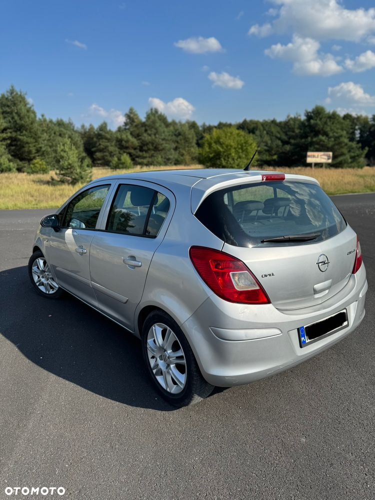 Opel Corsa - 3