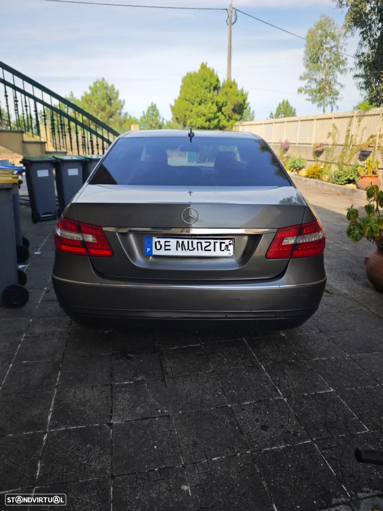 Mercedes-Benz E 250 CDi Avantgarde BlueEfficiency Auto. - 2