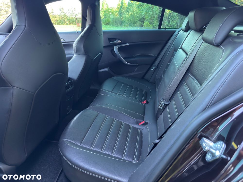 Opel Insignia - 14
