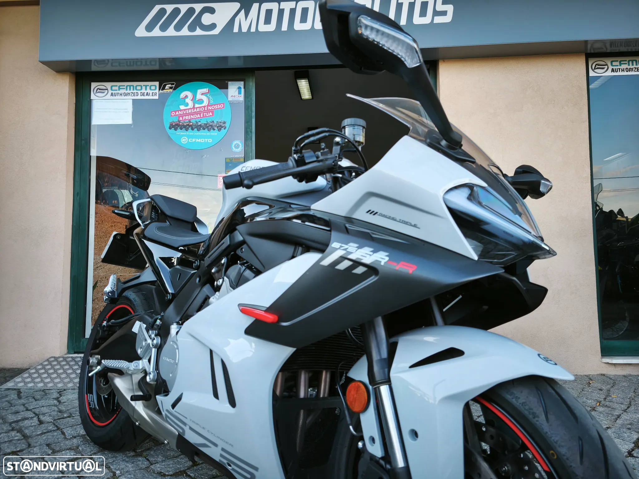 CF Moto 675SR-R Nova 2025 - 16