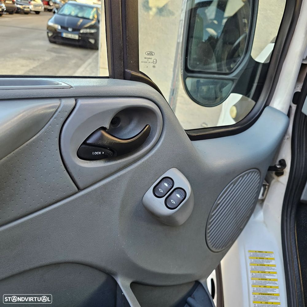 Ford Transit - 7