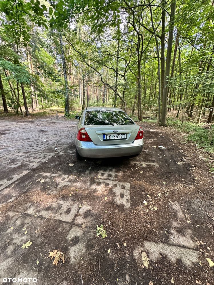 Ford Mondeo - 4