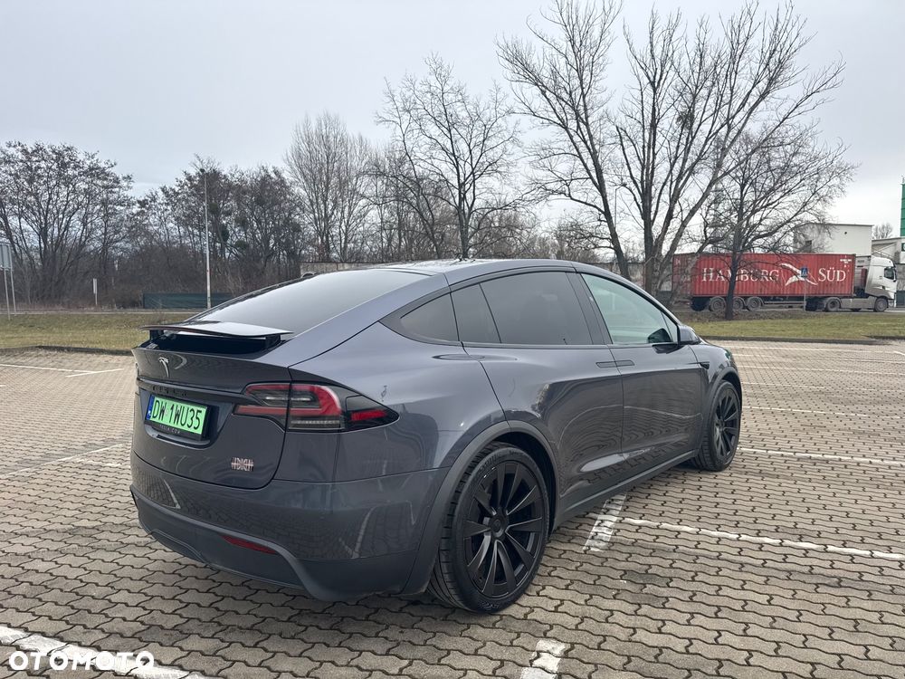 Tesla Model X Plaid - 7
