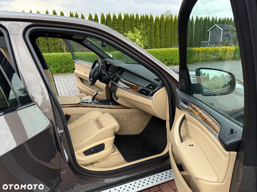 BMW X5 xDrive40d Edition Exclusive - 25