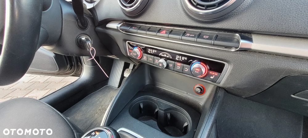 Audi A3 Sportback 1.2 TFSI Ambiente - 14