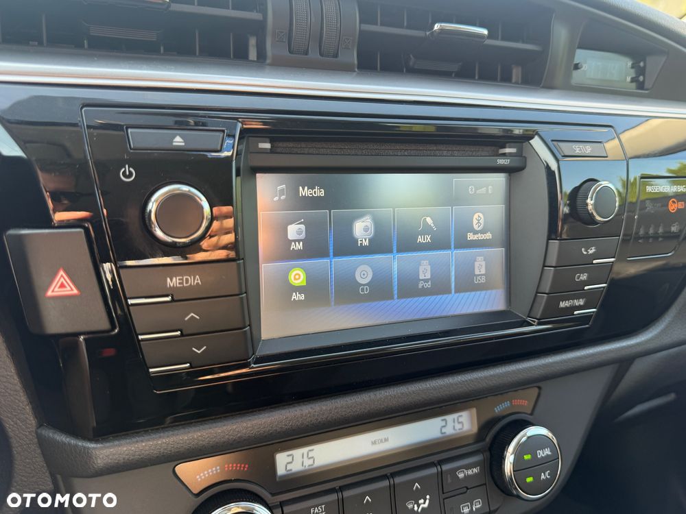 Toyota Corolla 1.6 Comfort - 18