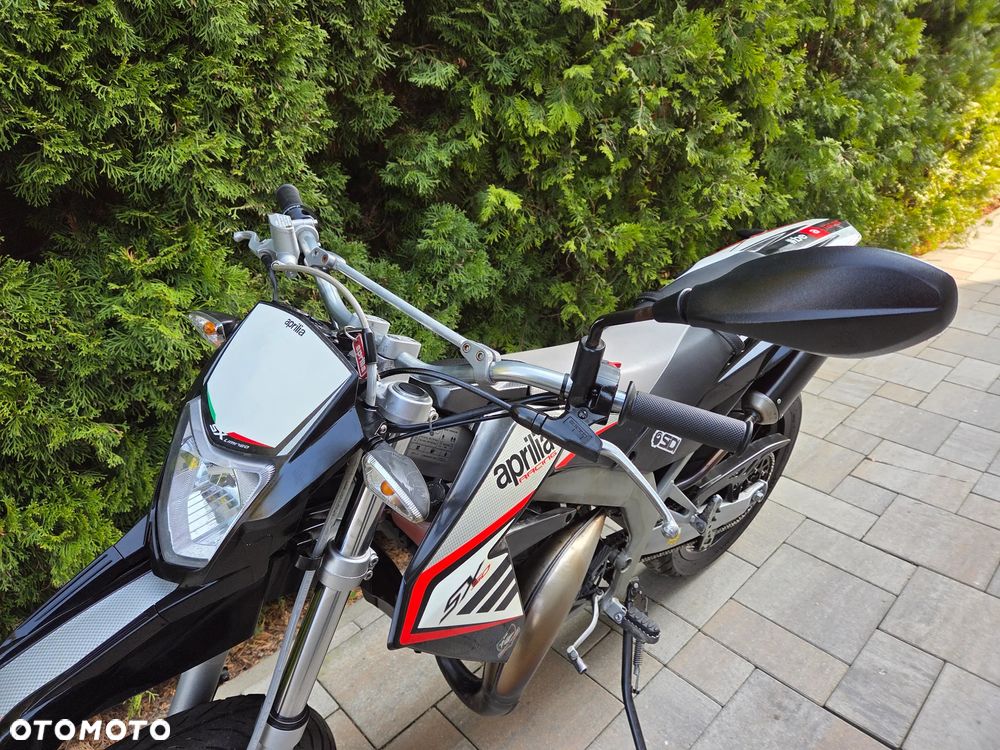 Aprilia SX - 9