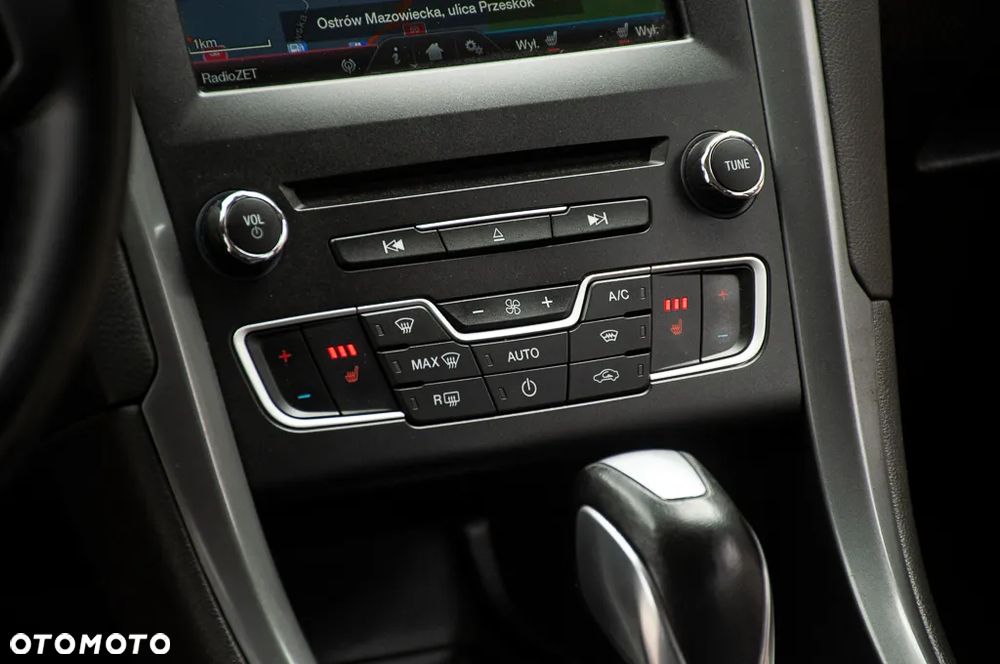 Ford Mondeo - 19