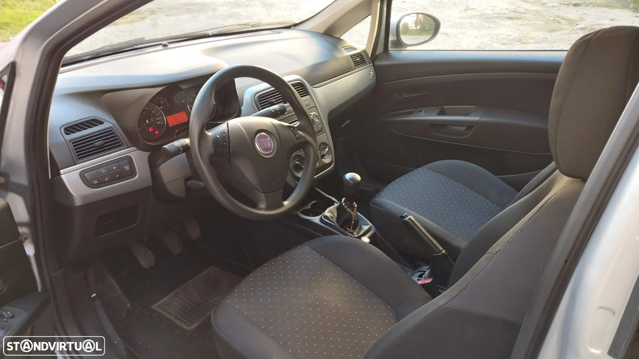 Fiat Grande Punto - 6