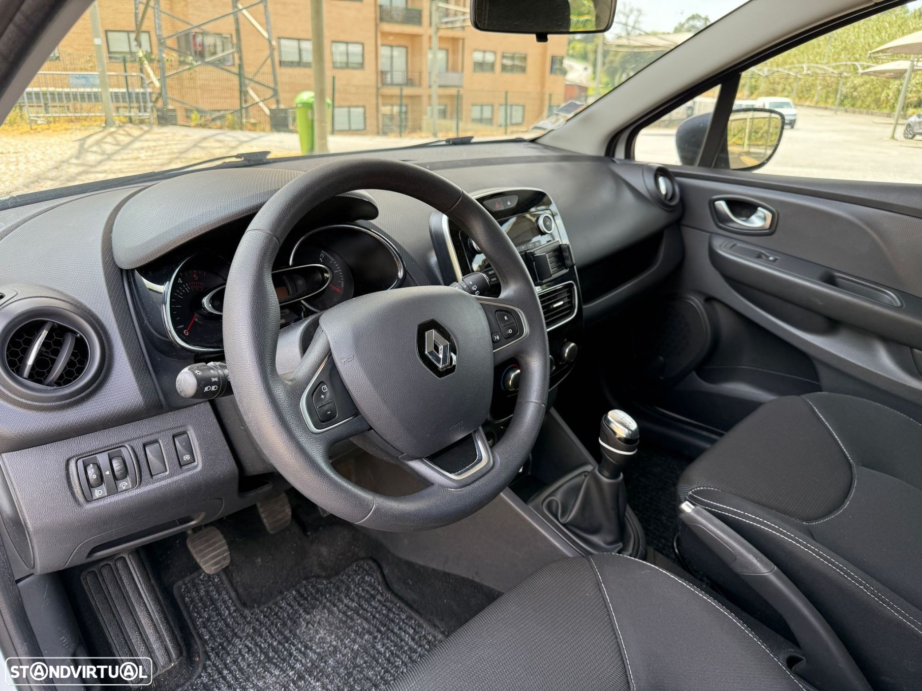 Renault Clio 1.5 dCi Zen - 7