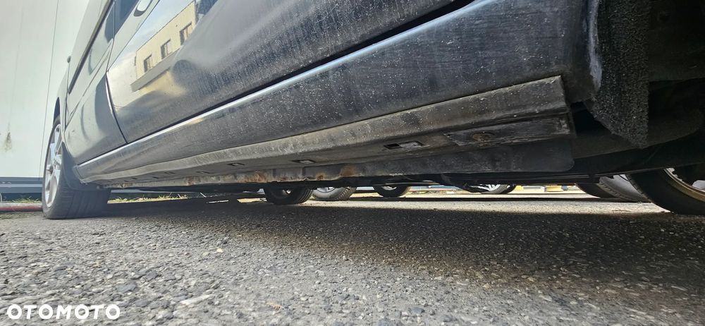 Mazda 5 2.0 Exclusive + - 31