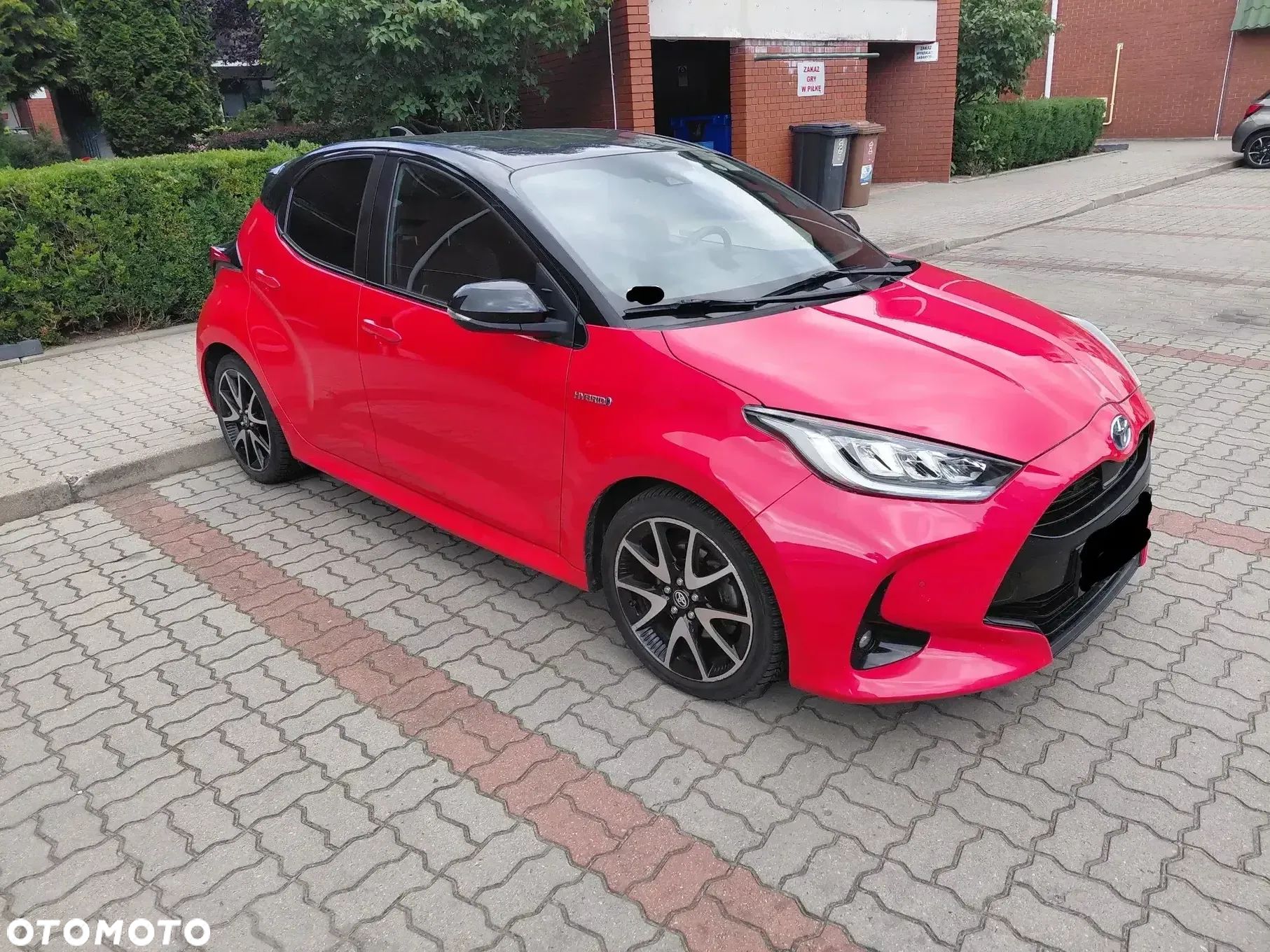 Toyota Yaris Hybrid 1.5 Premiere Edition - 1