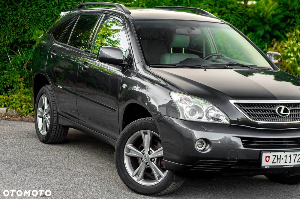 Lexus RX - 4
