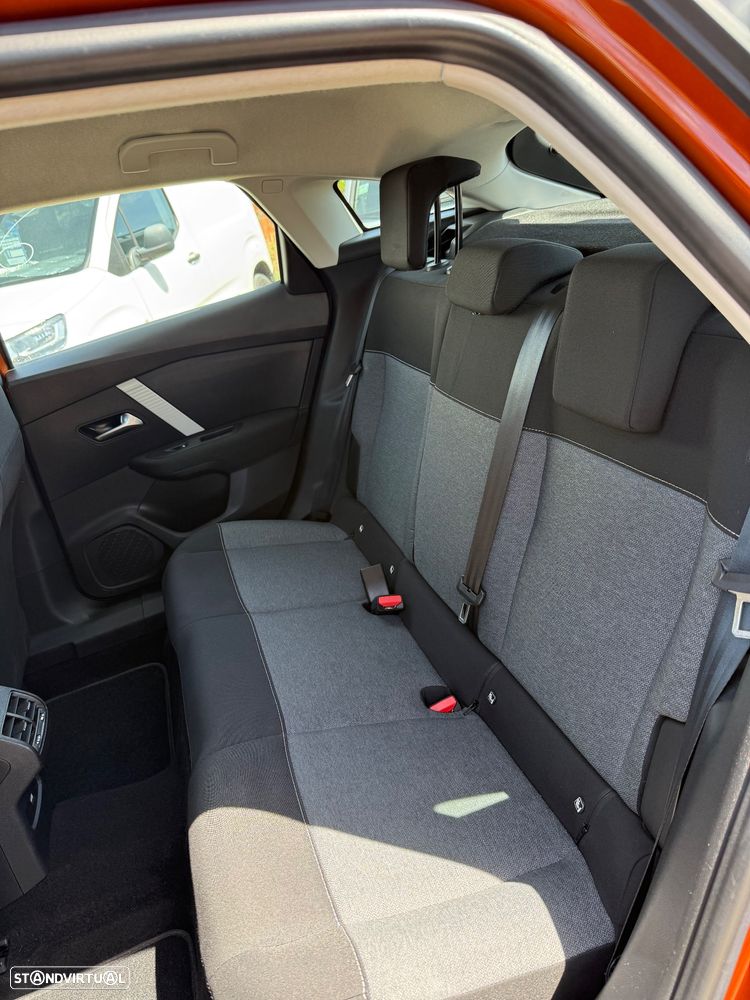 Citroën C4 PureTech 130 Stop&Start FEEL - 19