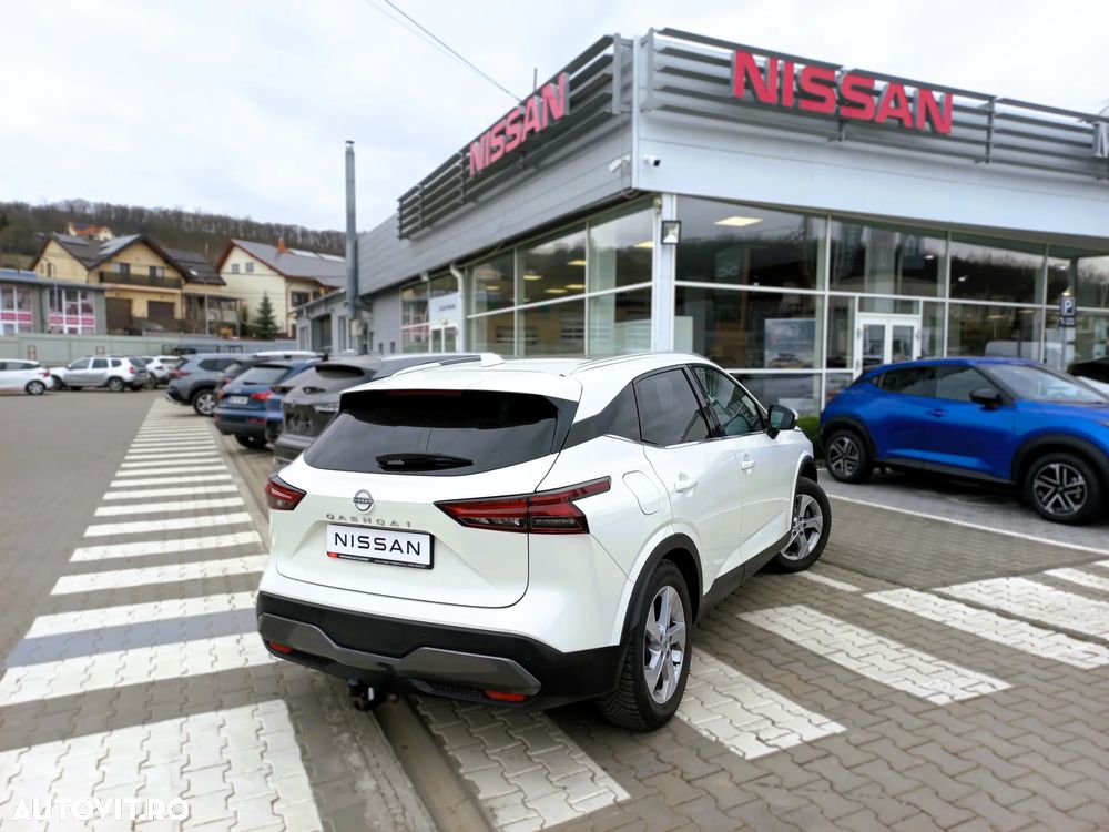 Nissan Qashqai 1.3 l MHEV X-Tronic 4WD Tekna - 4