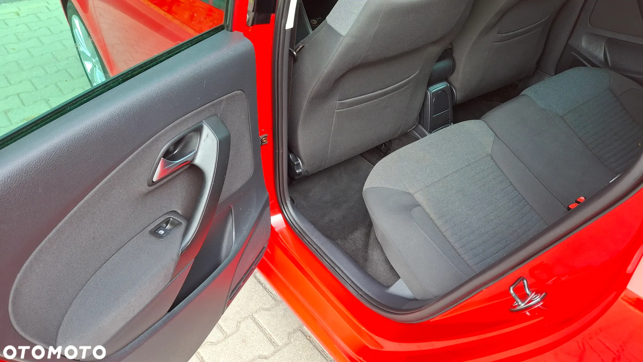 Volkswagen Polo 1.6 TDI Comfortline - 18