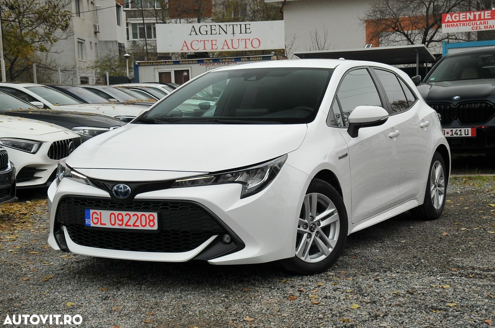 Toyota Corolla 1.8 Hybrid Comfort - 1
