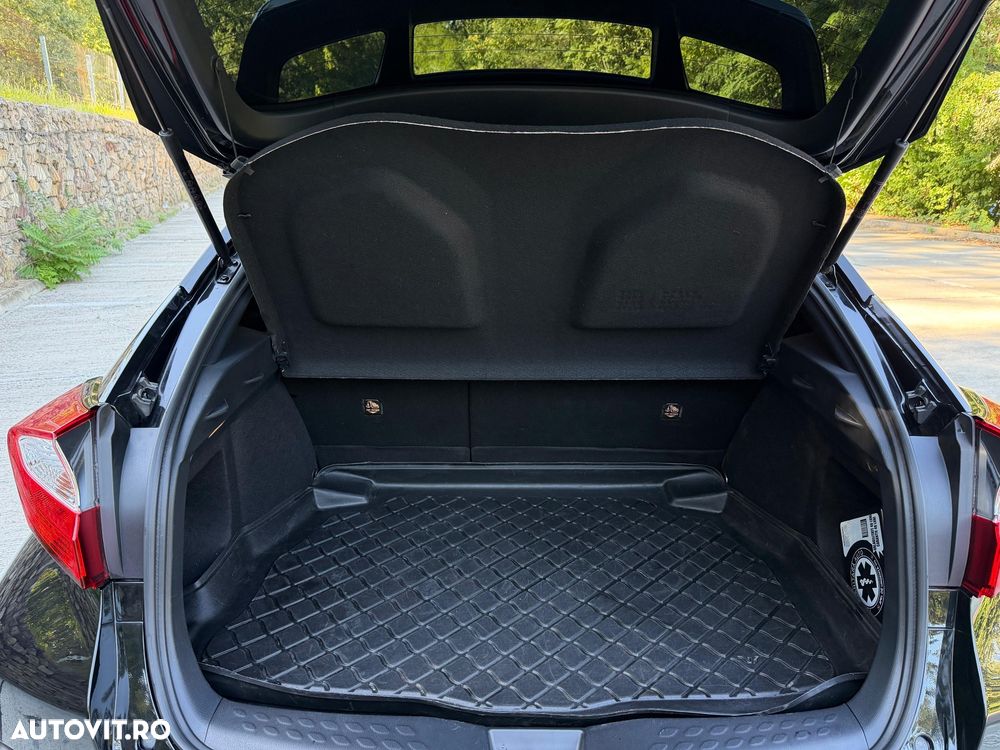 Toyota C-HR - 10