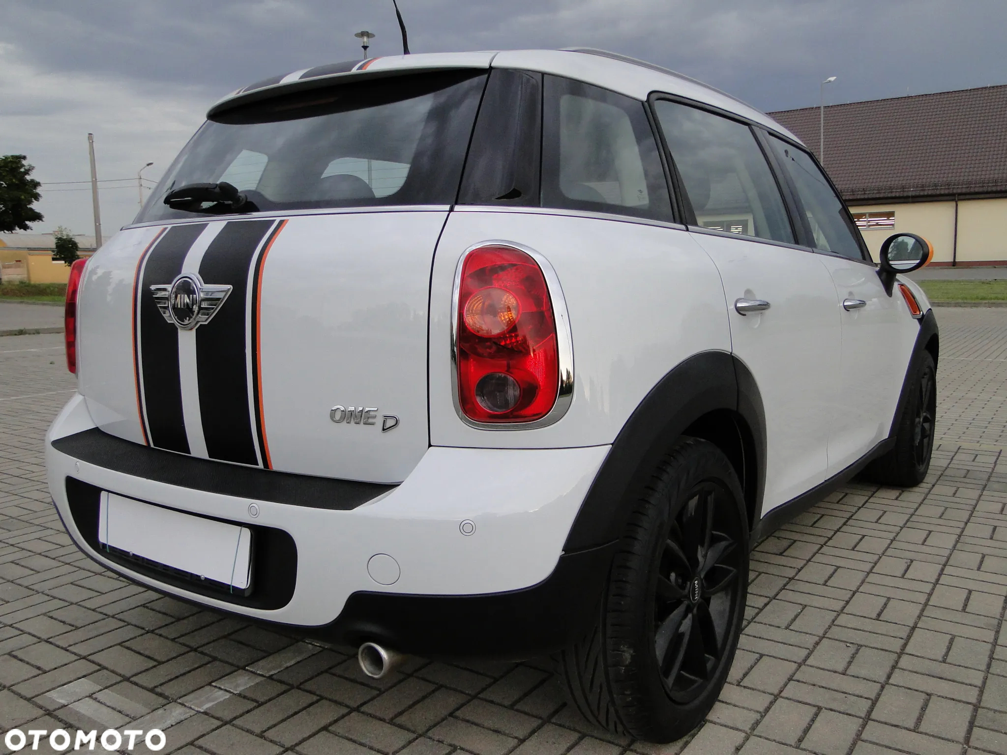 MINI Countryman One D - 4