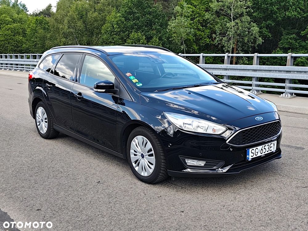 Ford Focus 1.0 EcoBoost Titanium - 3