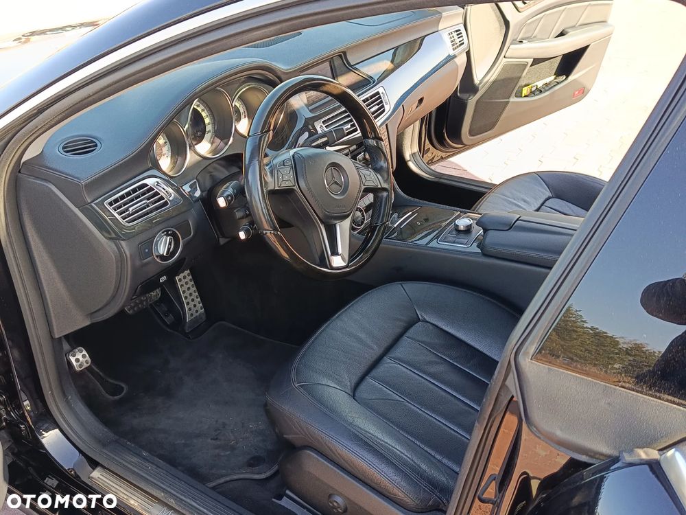 Mercedes-Benz CLS 500 4Matic BlueEFFICIENCY 7G-TRONIC - 29