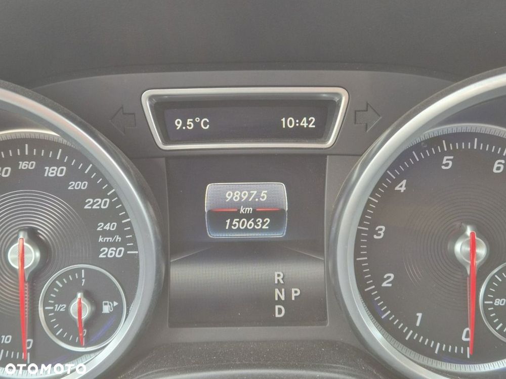 Mercedes-Benz GLS - 14