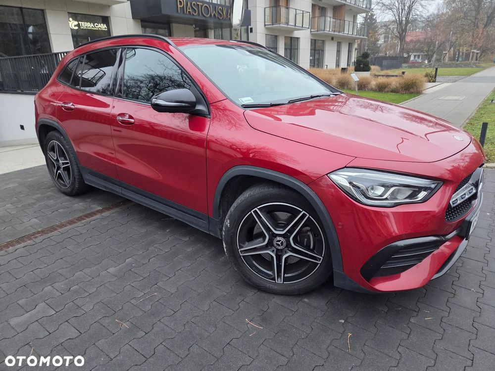 Mercedes-Benz GLA 250 AMG Line - 13