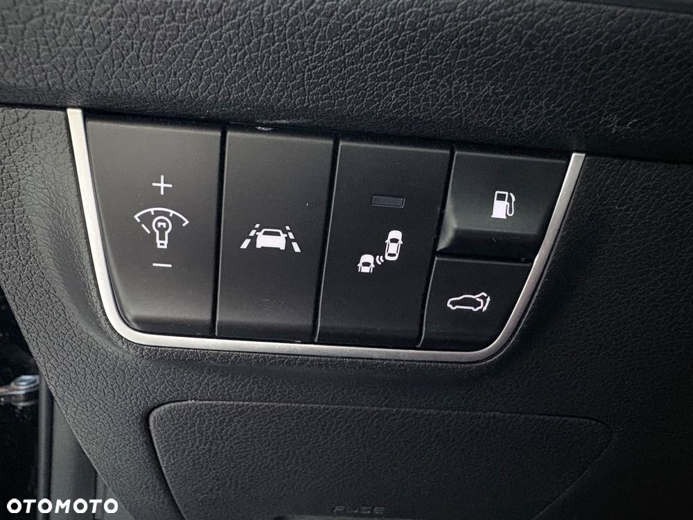 Kia Stinger 2.0 T-GDI GT Line - 22