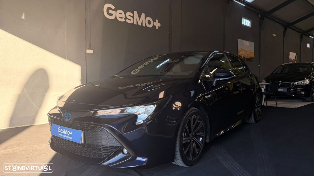 Toyota Corolla 1.8 Hybrid Square Collection - 3