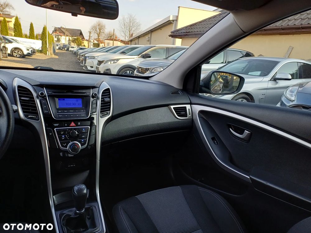 Hyundai i30 1.4 Classic + - 20