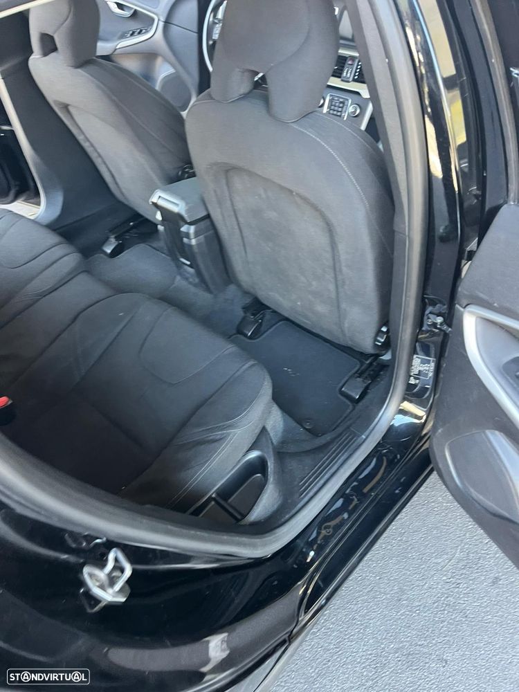 Volvo V40 1.6 D2 Kinetic - 39