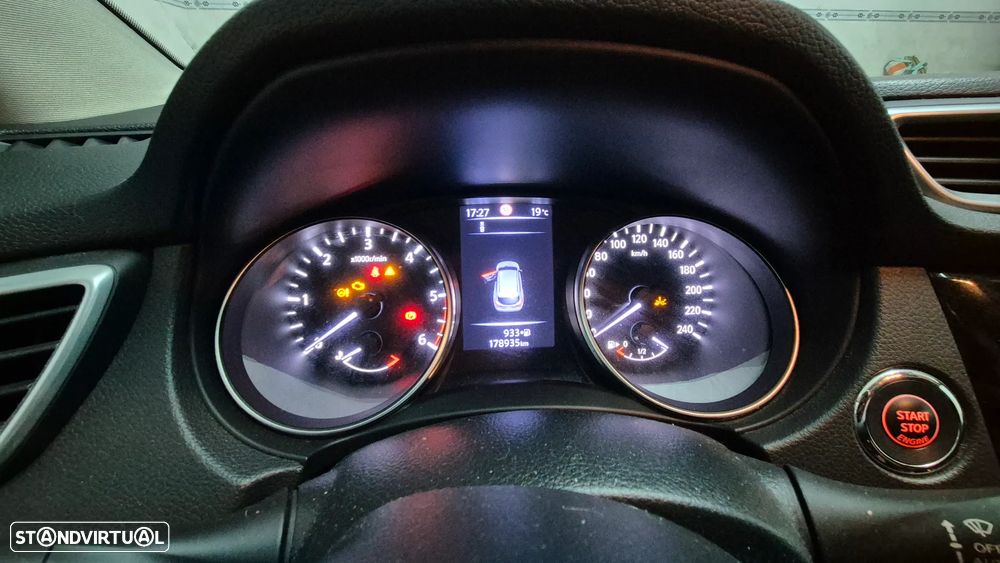 Nissan Qashqai 1.5 dCi N-Connecta - 5