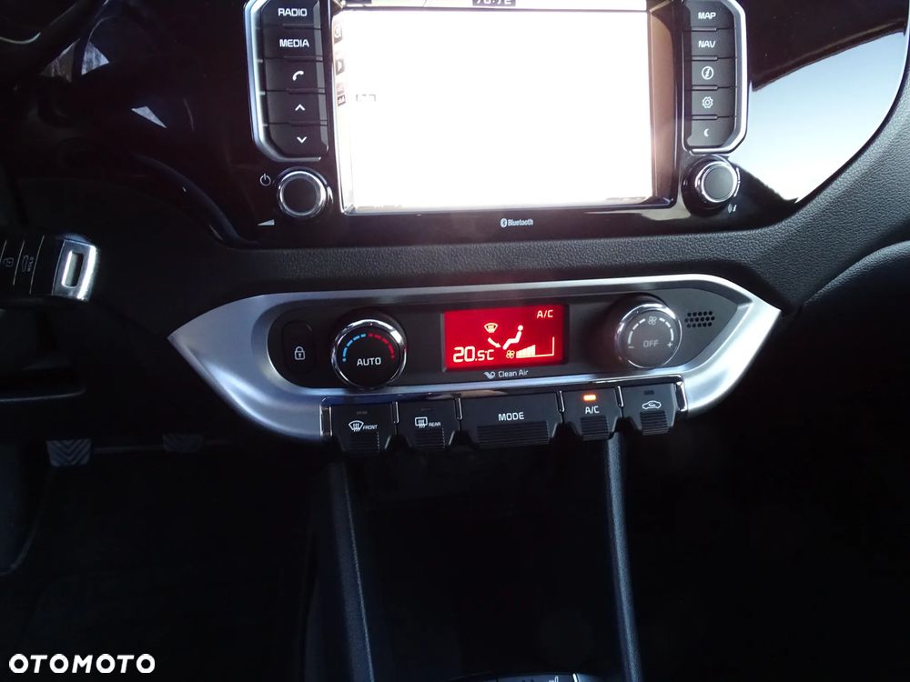 Kia Rio 1.4 Platinum Edition - 33