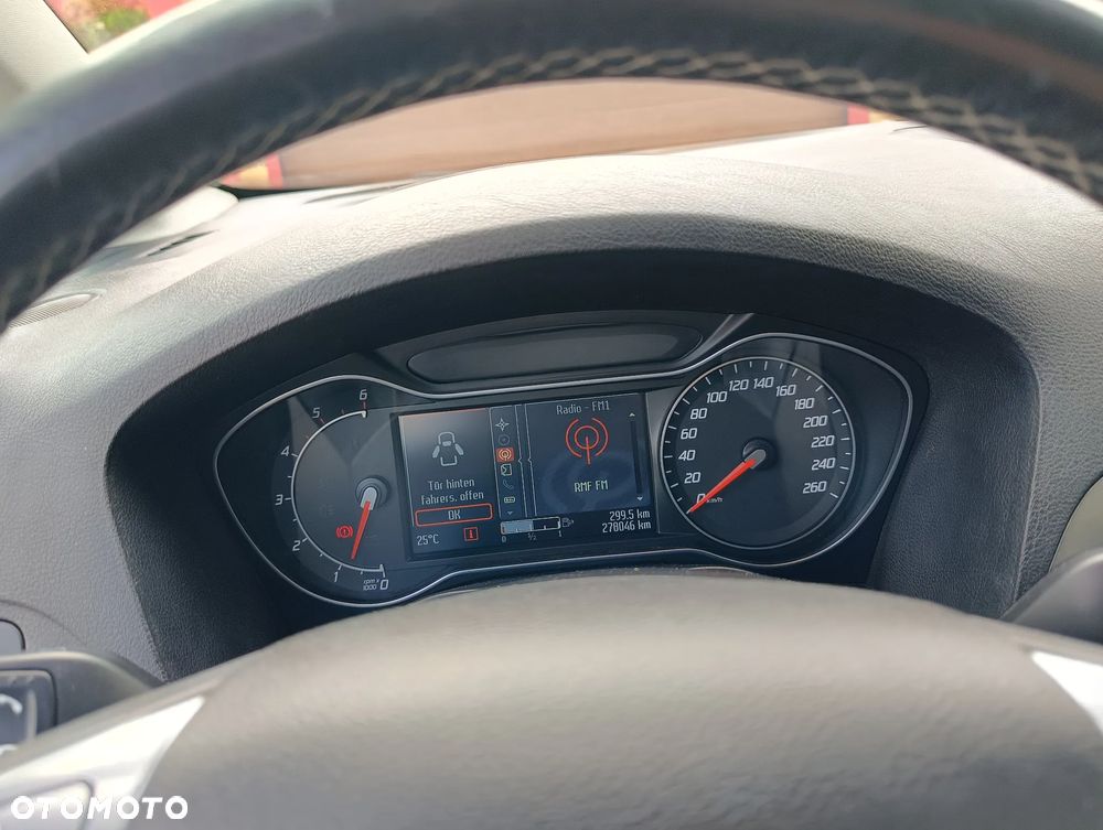Ford Galaxy 2.0 TDCi DPF Titanium - 29