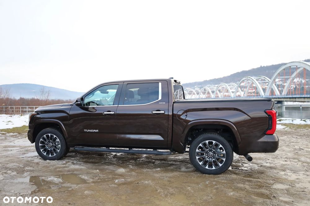 Toyota Tundra - 10