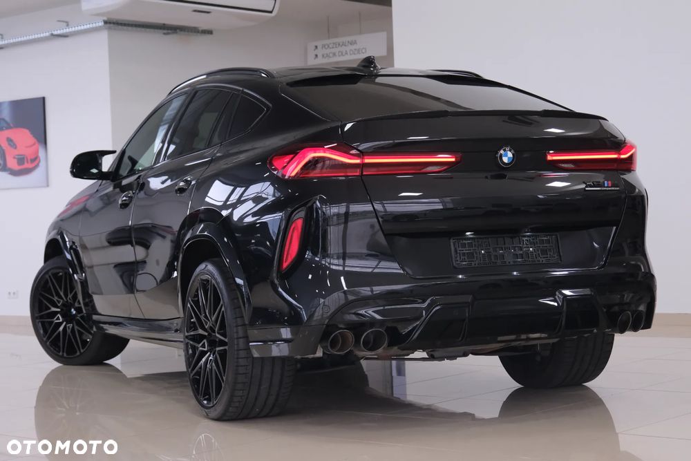 BMW X6M - 16