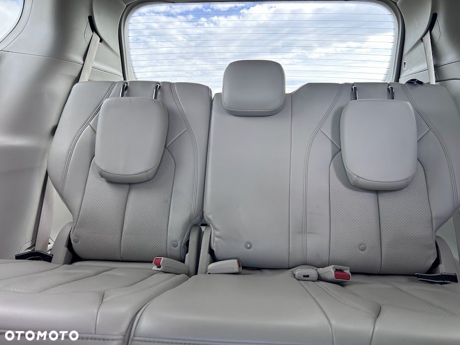 Chrysler Voyager - 32