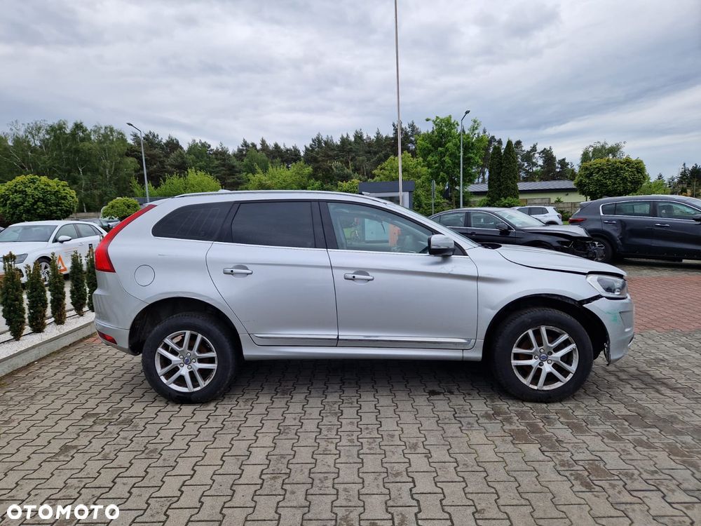 Volvo XC 60 D4 AWD Summum - 9