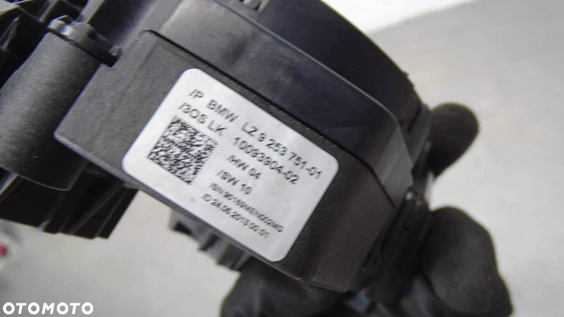 PAJĄK MANETKA BMW F30 320D ED 10042771 10090225-03 9253751-01 - 7
