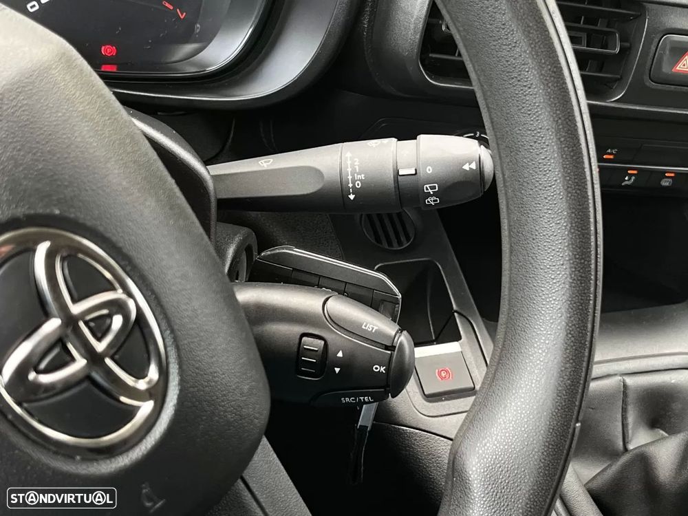 Toyota proace city 1.5d l1 comfort iva dedutÍvel - 17