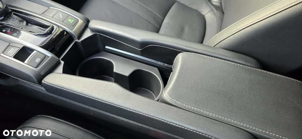 Honda Civic 1.5 T Prestige (Navi) - 36