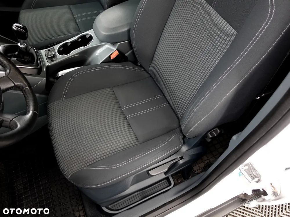 Ford C-MAX 1.6 EcoBoost Titanium - 16