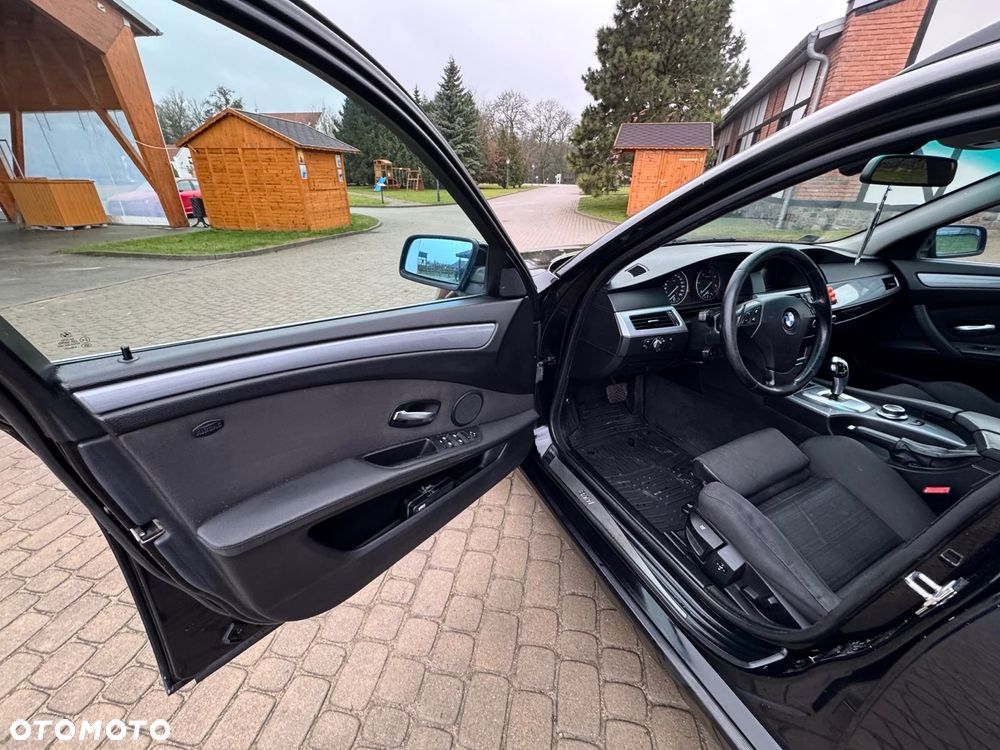 BMW Seria 5 - 23