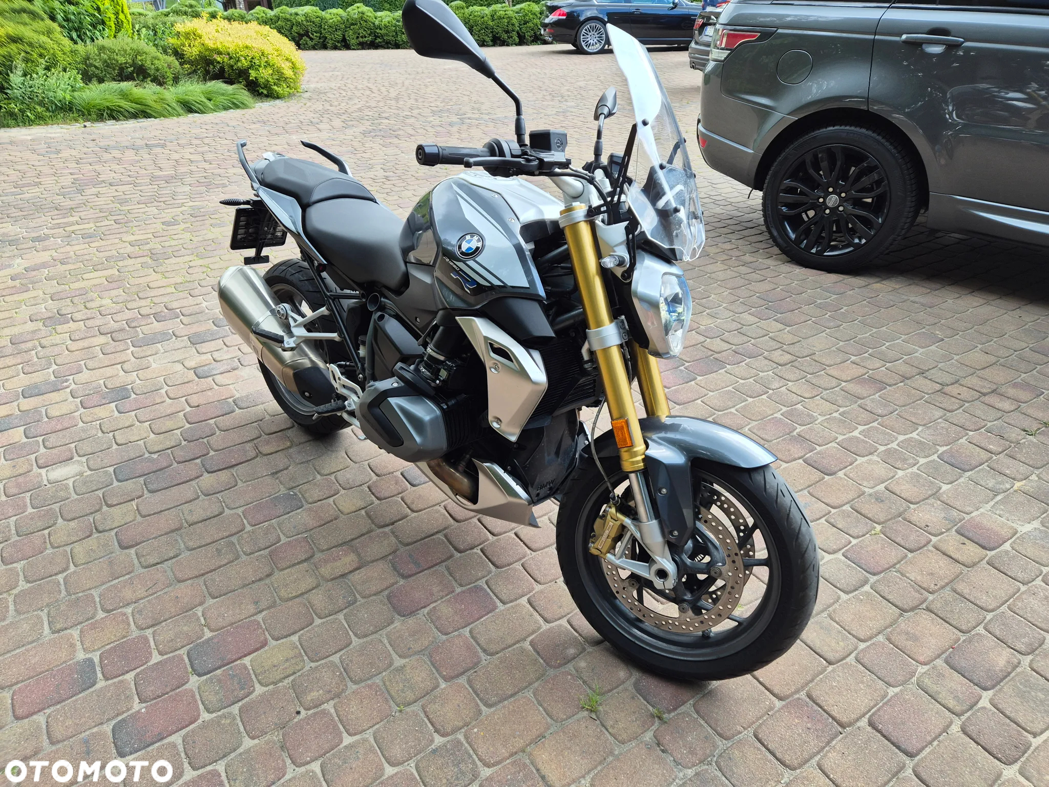 BMW R - 2